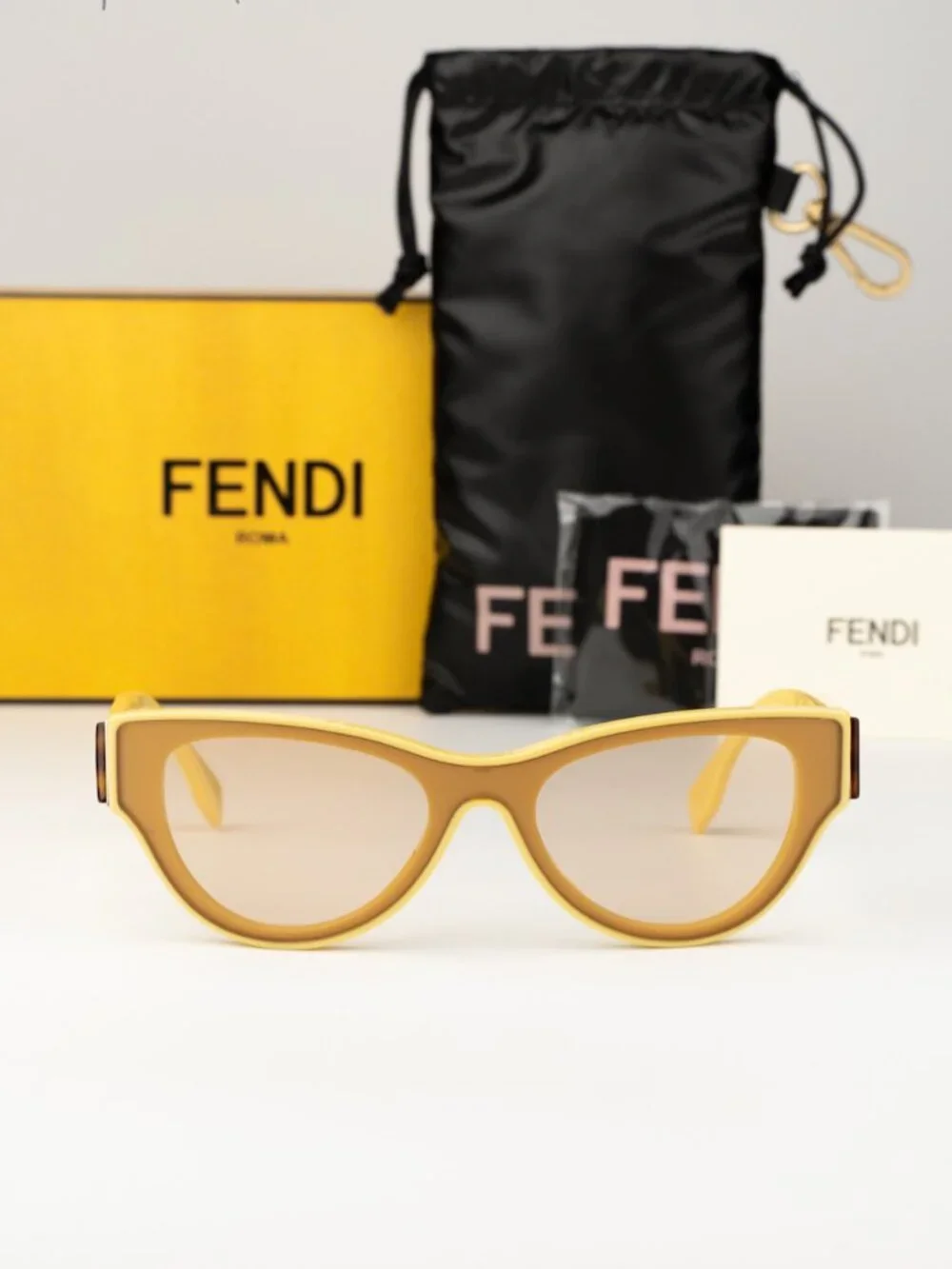 Fendi FIRST Men Sunglasses Yellow Brown Cat Eye FE40135I 39E NEW AUTHENTIC